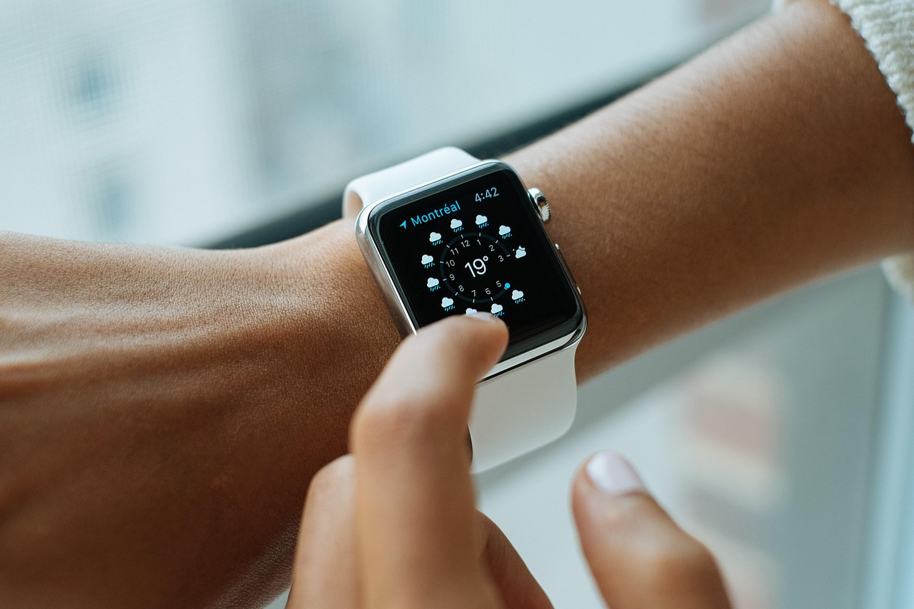 entdecken sie die neueste smartwatch-technologie mit innovativen funktionen, stilvollem design und nahtloser konnektivität. bleiben sie immer verbunden und im einklang mit ihrem aktiven lifestyle.