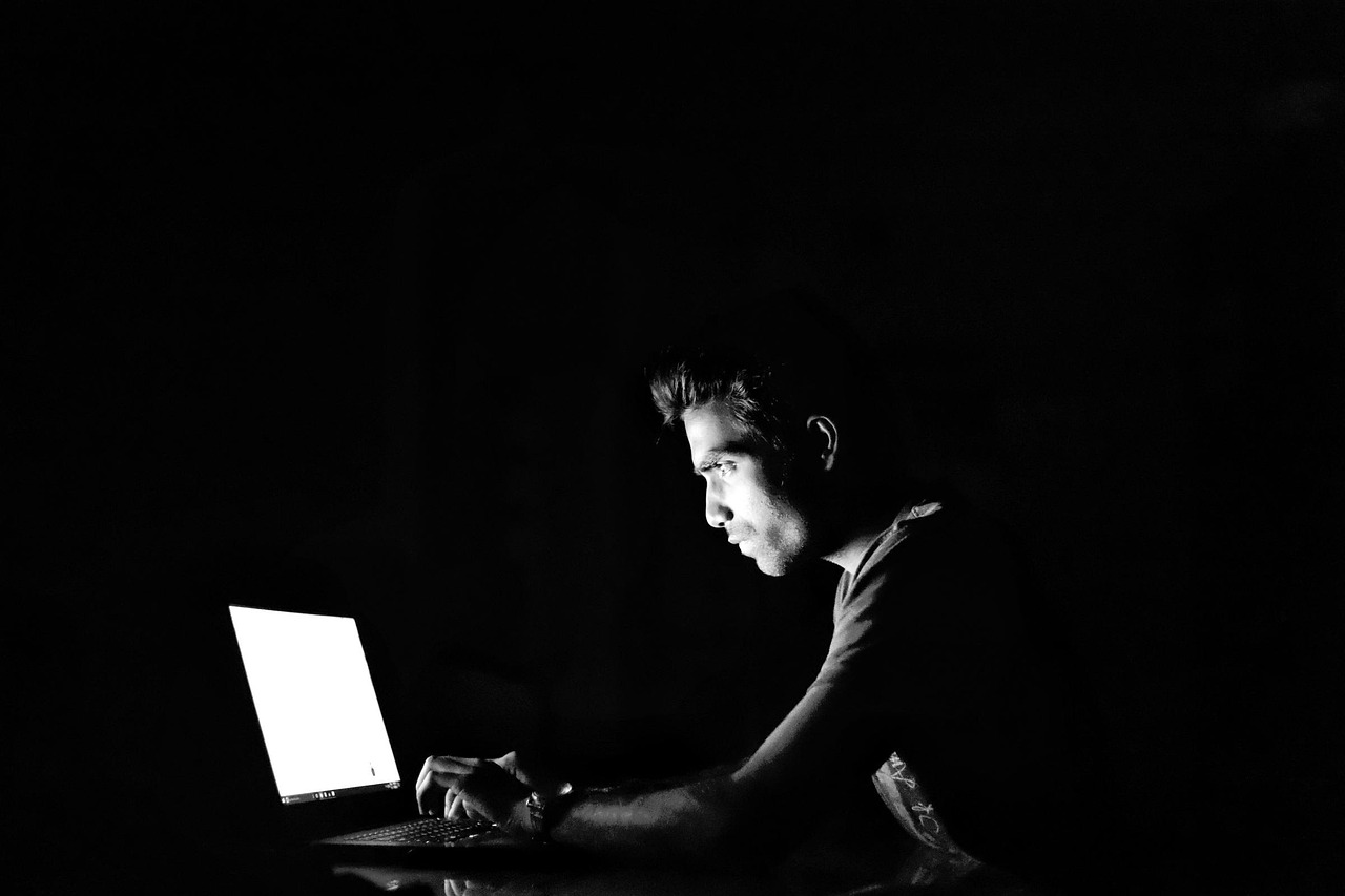 entdecken sie die neuesten trends, tipps und strategien rund um cybersecurity. schützen sie ihre daten effektiv vor bedrohungen und erfahren sie, wie unternehmen und privatpersonen sich vor cyberangriffen schützen können.