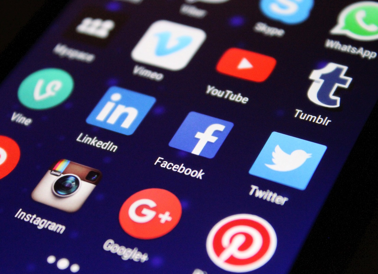 entdecken sie die neuesten trends und tipps rund um social media: strategien, plattformen und erfolgreiche online-kommunikation für unternehmen und privatpersonen.