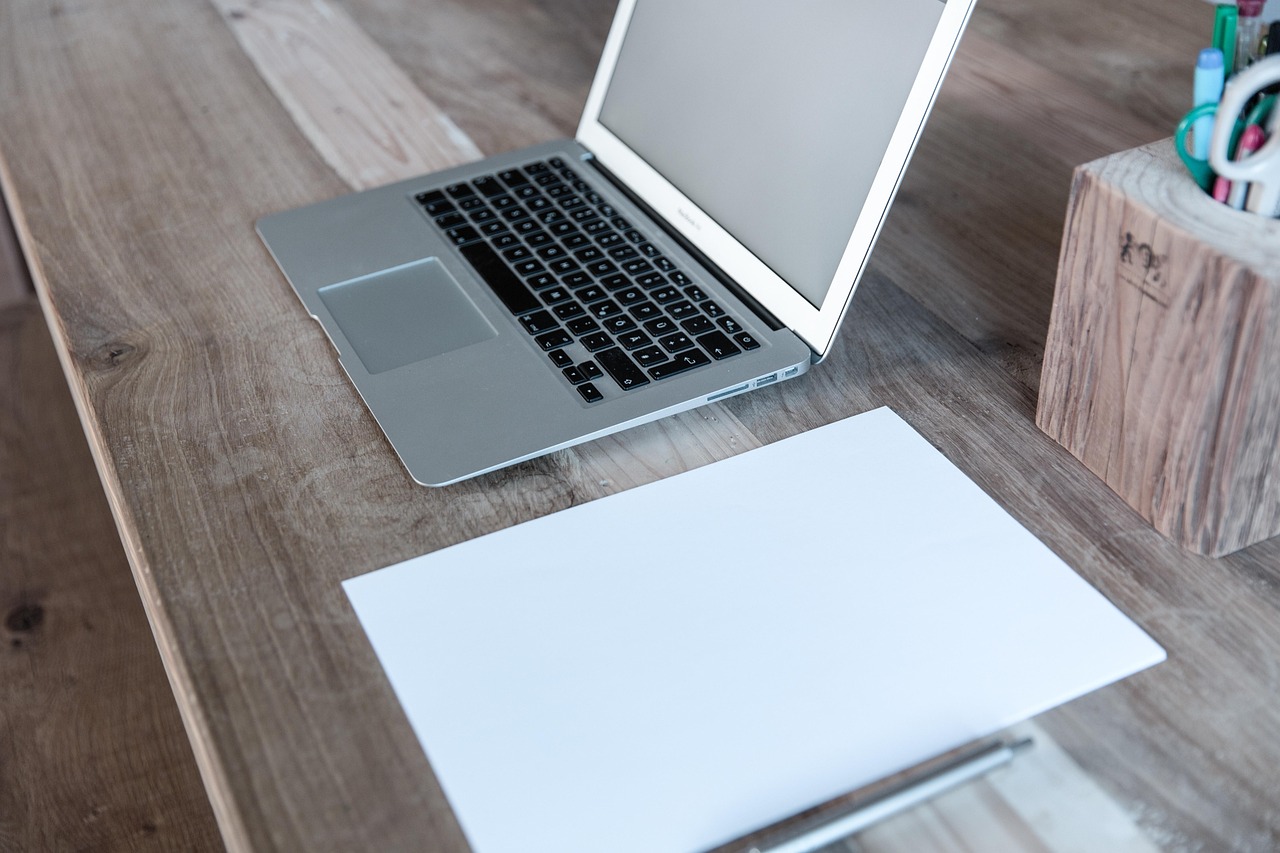 entdecken sie alles rund um den modernen arbeitsplatz: tipps für mehr produktivität, effizientes teamwork und ergonomische arbeitsumgebungen. optimieren sie ihren office-alltag mit unseren ratgebern und aktuellen trends.